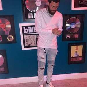 Meet your Posher, Pablo